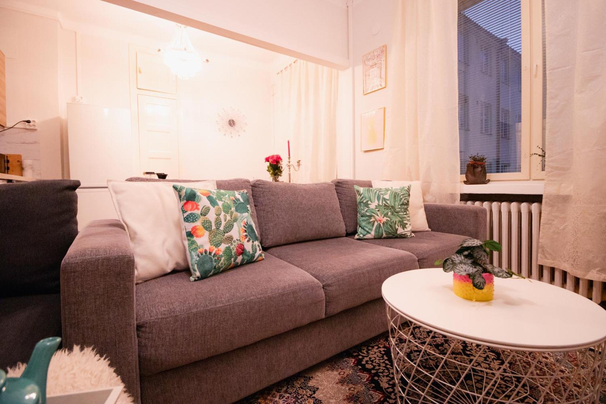 Lovely Flat In The Heart Of Хельсинки Экстерьер фото