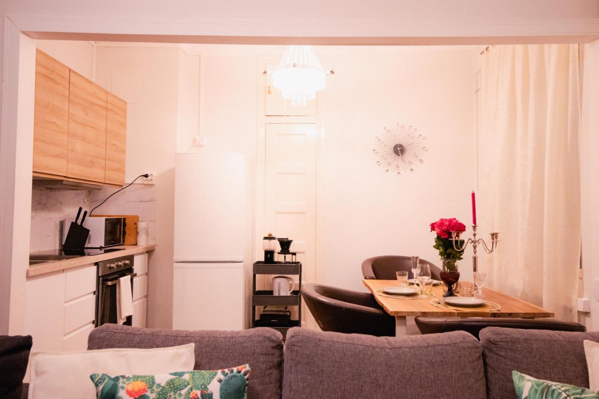 Lovely Flat In The Heart Of Хельсинки Экстерьер фото