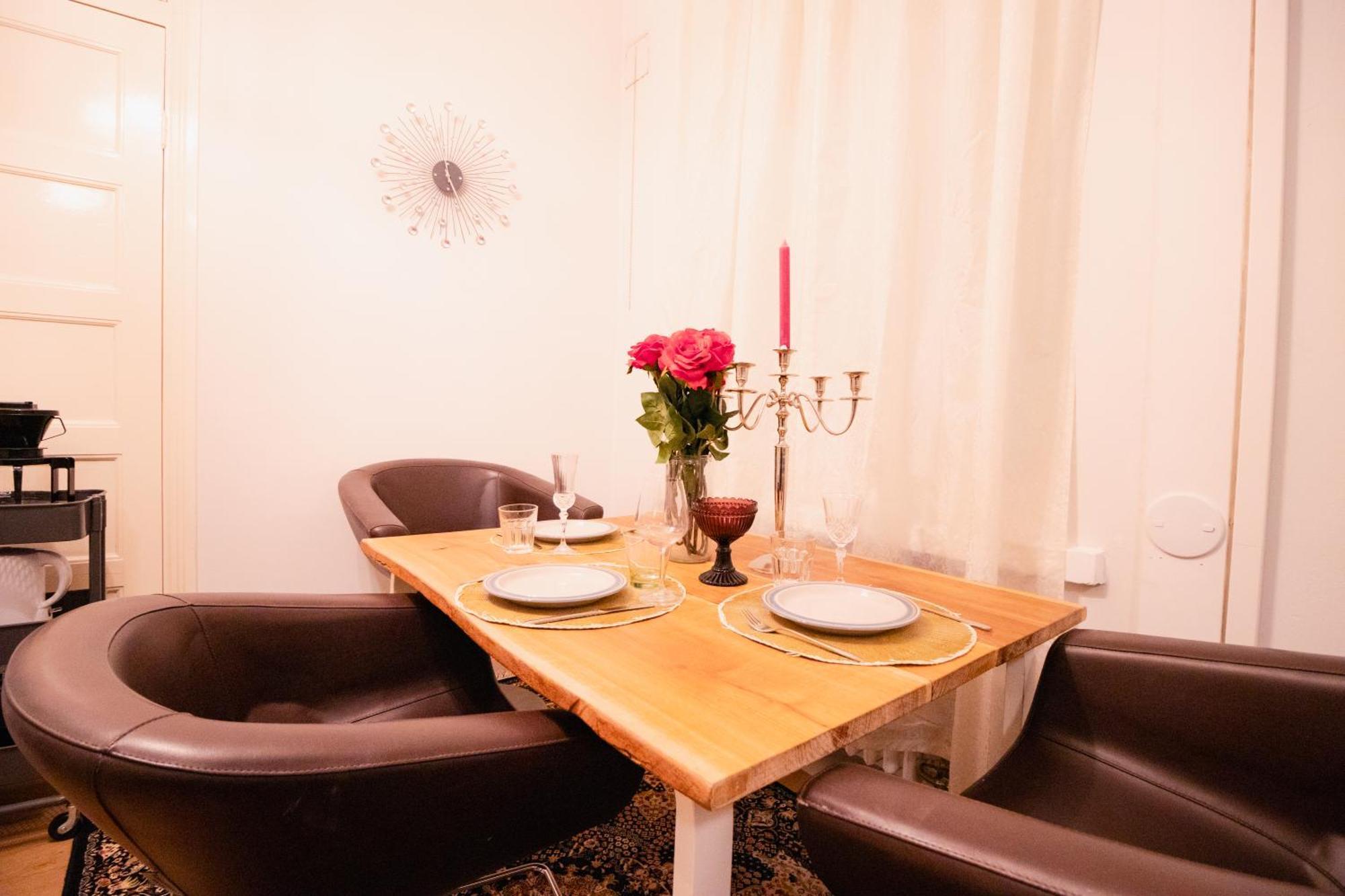 Lovely Flat In The Heart Of Хельсинки Экстерьер фото