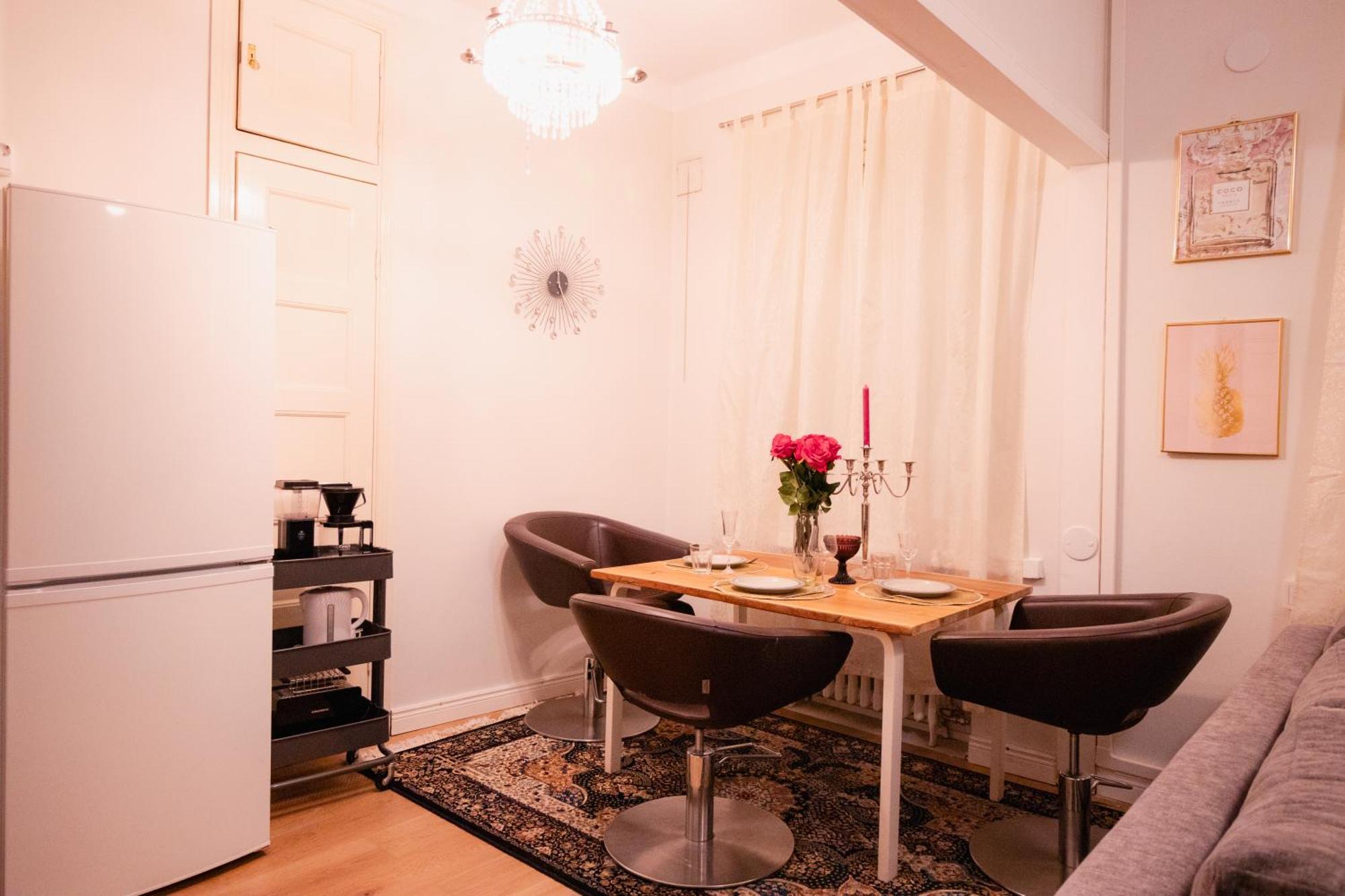 Lovely Flat In The Heart Of Хельсинки Экстерьер фото