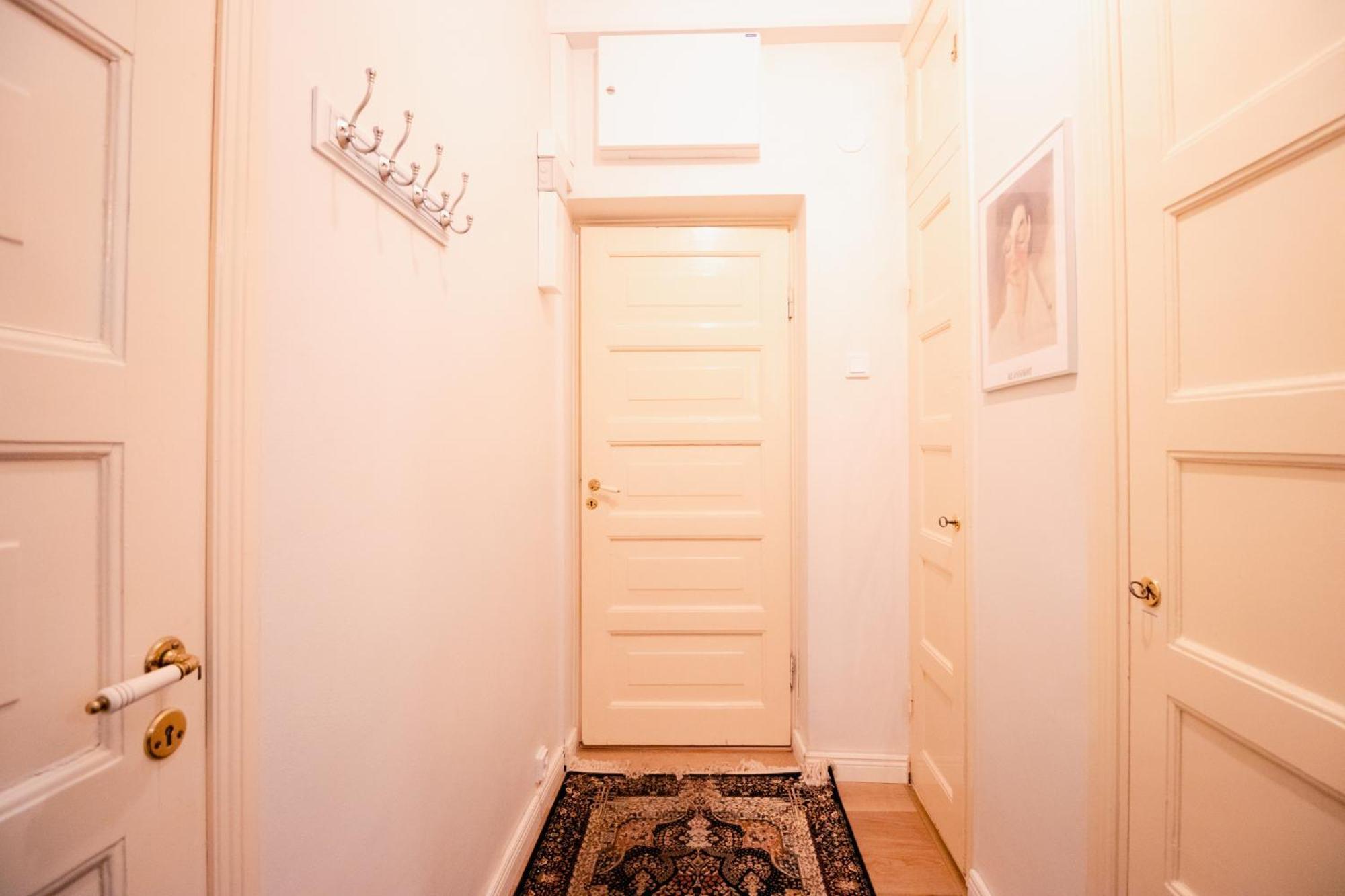 Lovely Flat In The Heart Of Хельсинки Экстерьер фото