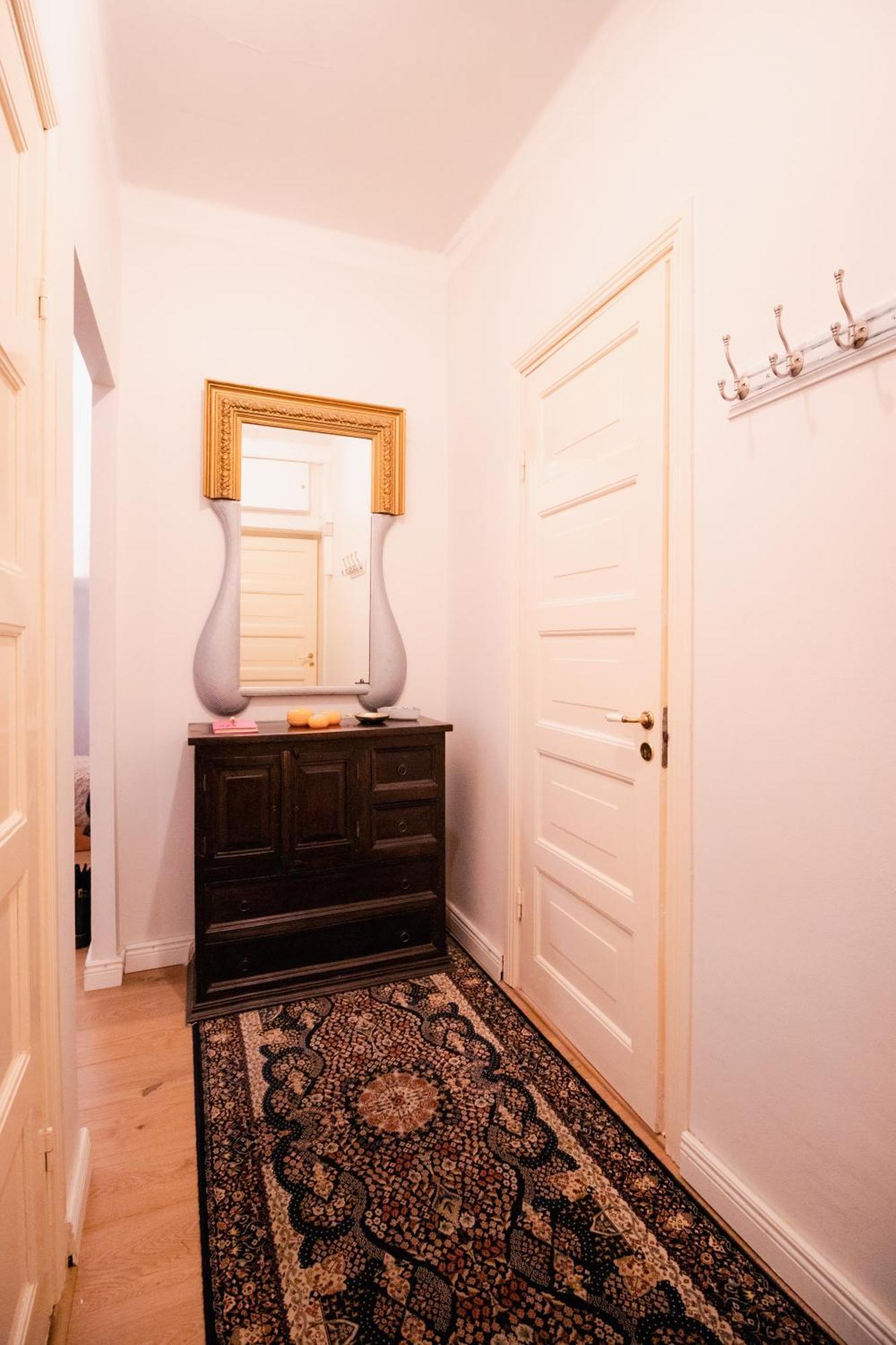 Lovely Flat In The Heart Of Хельсинки Экстерьер фото